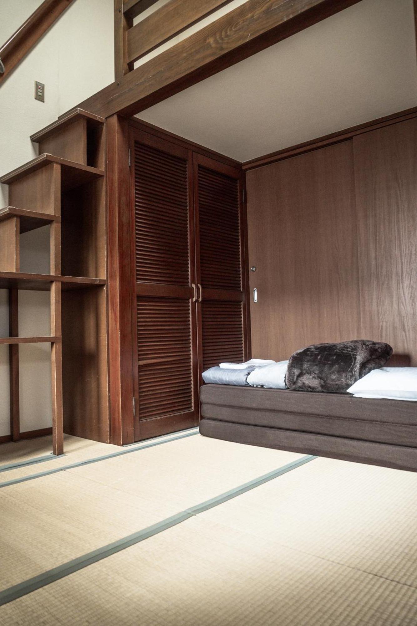 Guesthouse Go Sign Киото Екстериор снимка