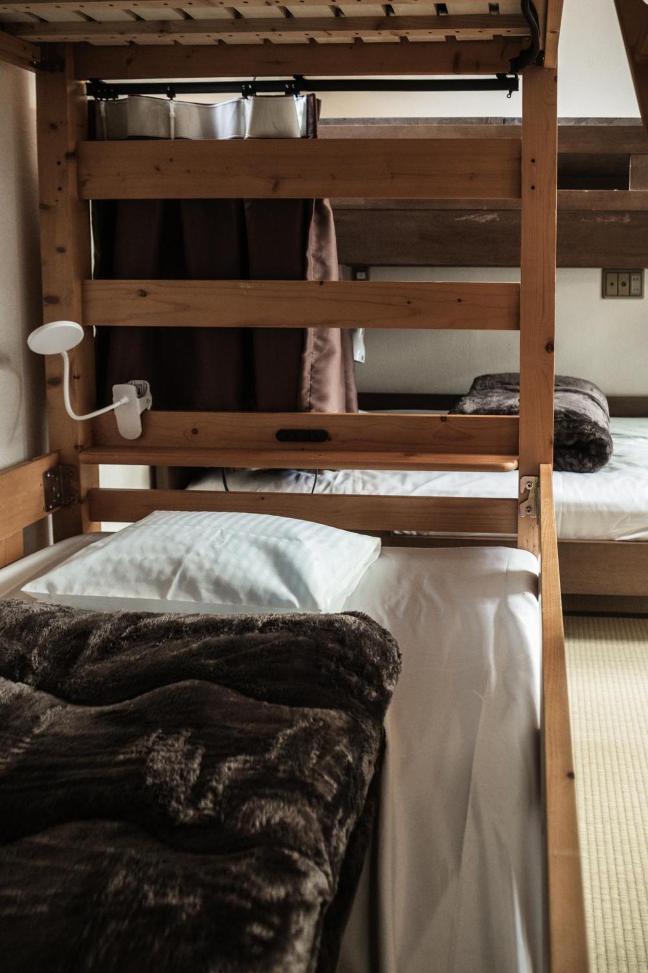 Guesthouse Go Sign Киото Екстериор снимка
